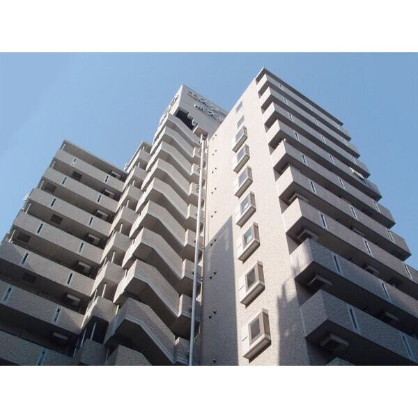 エスリード新大阪 建物画像