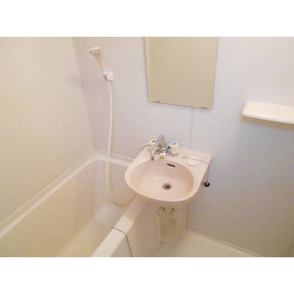 グリーンヒルズ千種 室内写真4