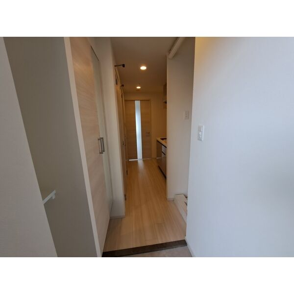 スプランディッド京橋EAST 室内写真9