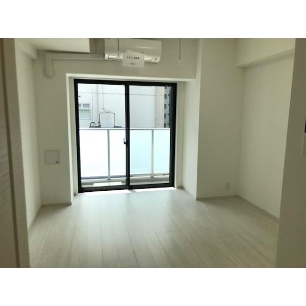S-RESIDENCE三田慶大前 室内写真2