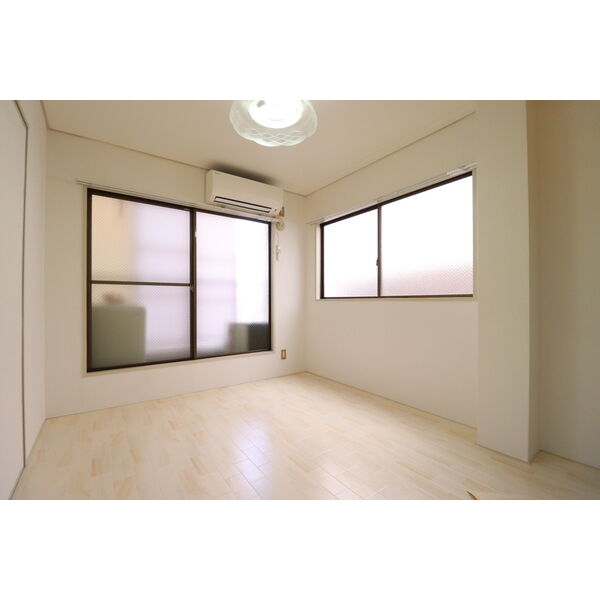 OMレジデンス京橋EAST壱番館 室内写真8