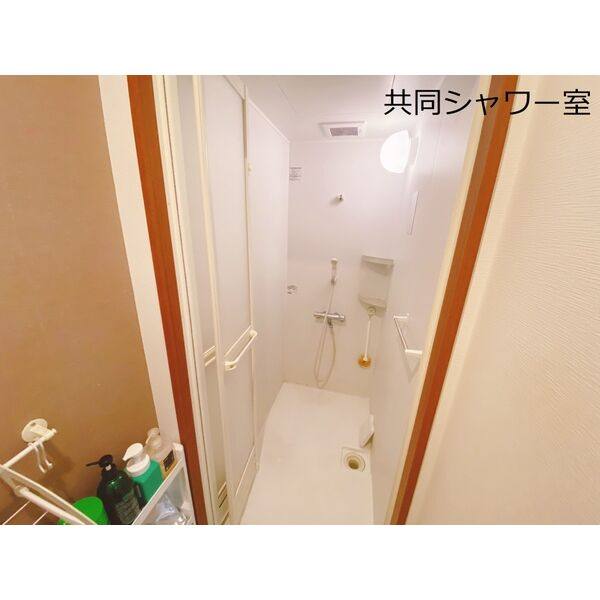 SHARE-i 室内写真10