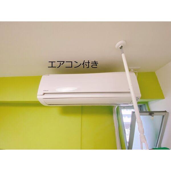 SHARE-i 室内写真2