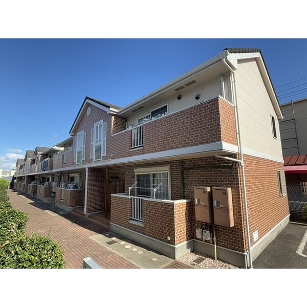 メゾンソレイユ 建物画像