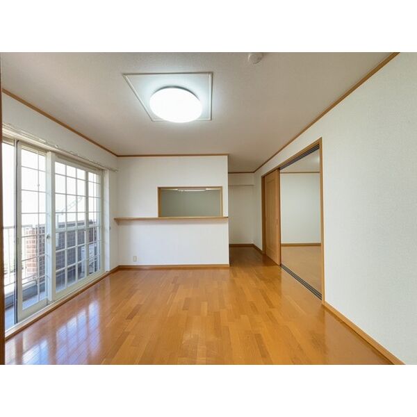 メゾンソレイユ 室内写真1