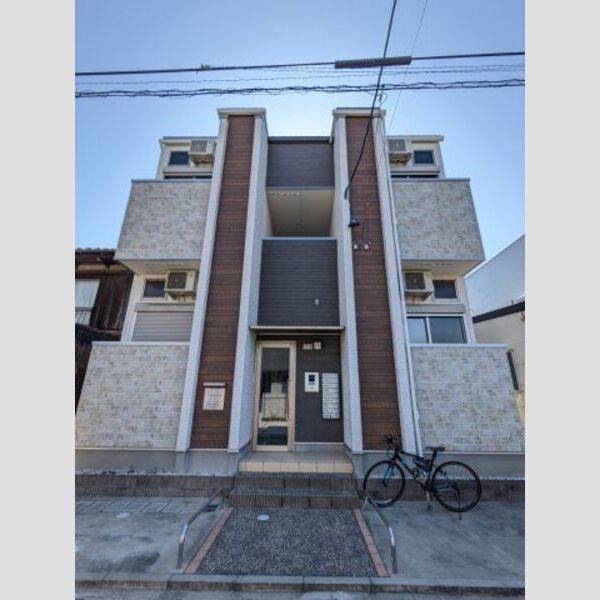 ウェストコート草薙 建物画像