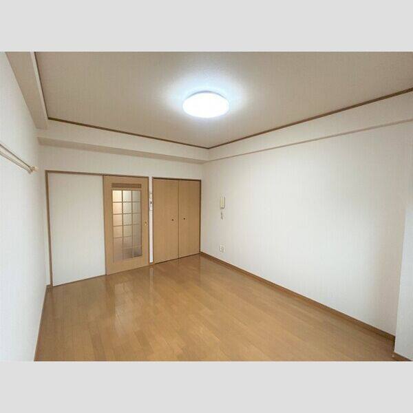 S‐FLAT 室内写真1