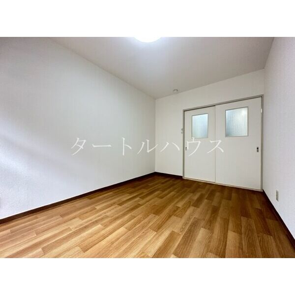 サンパレス 室内写真1