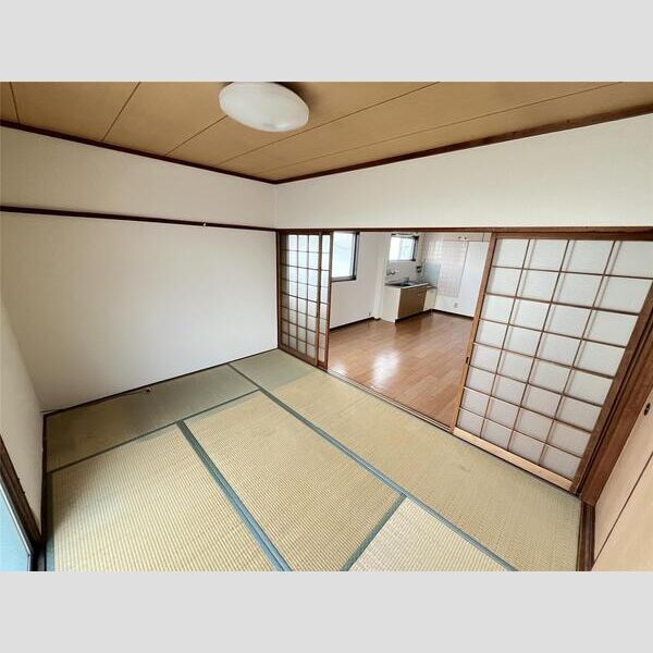 鎌田マンション 室内写真1