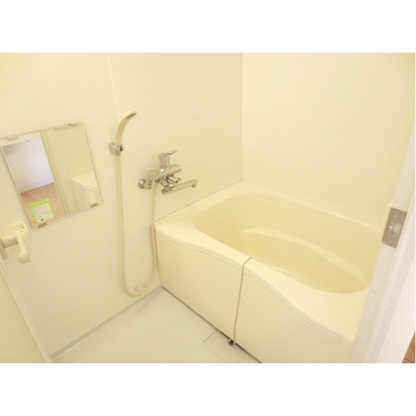 az haus 室内写真5