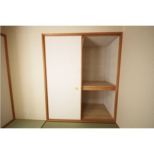 見野一丁目戸建て 室内写真9