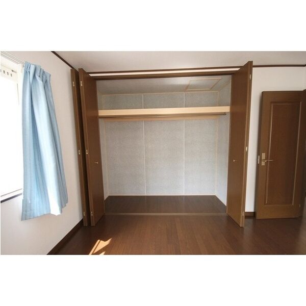 見野一丁目戸建て 室内写真6
