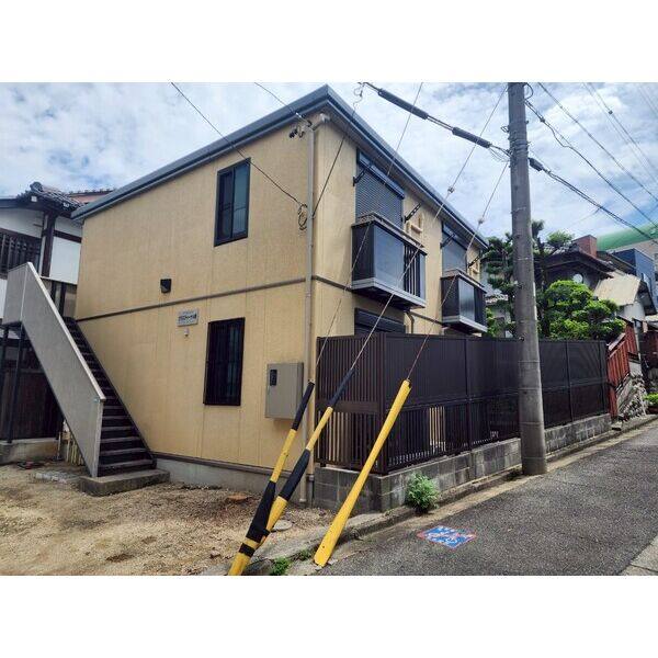 クラスティーナA棟
