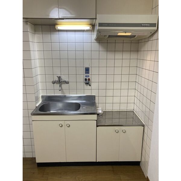 メイツ松屋町 室内写真2