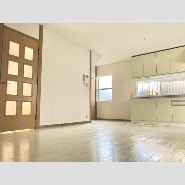 平成町戸建 室内写真4