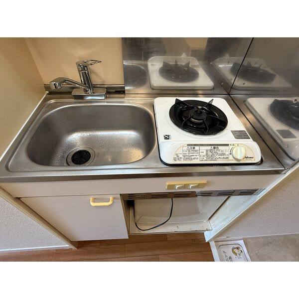 ドーム桜山 室内写真5