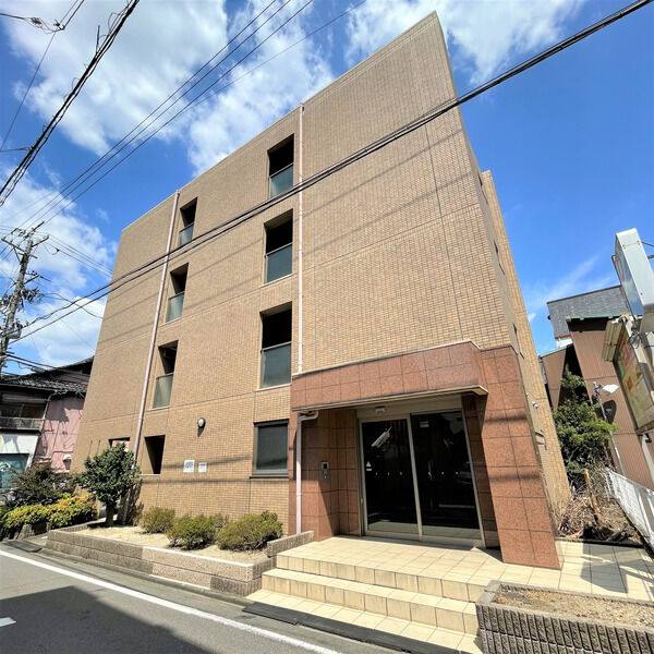 アマデウス那古野 建物画像