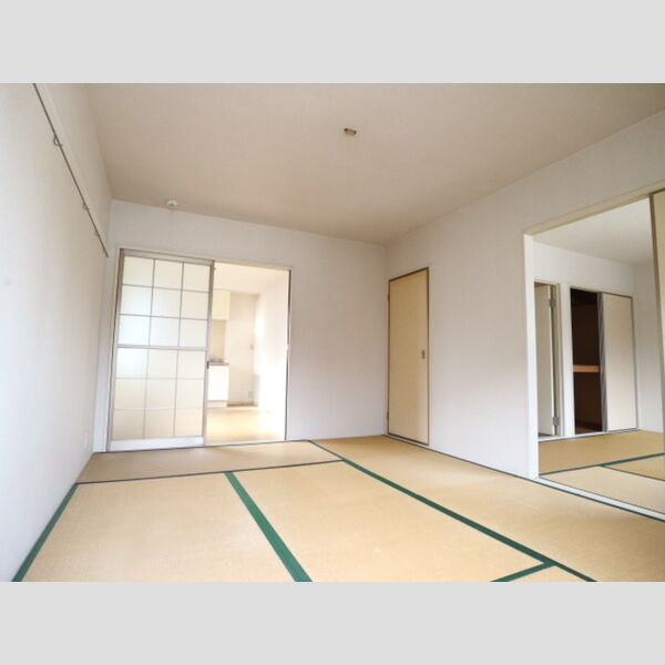 サンハイツ学園前 室内写真1
