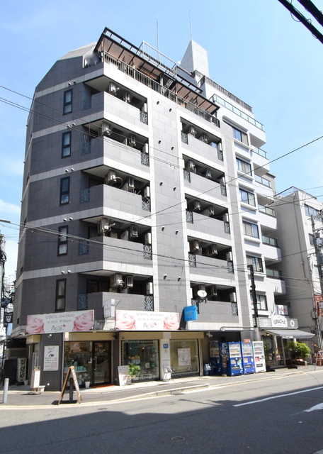 メゾンナカムラ