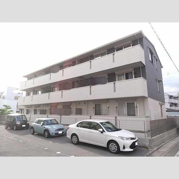 コモド・アイ 建物画像