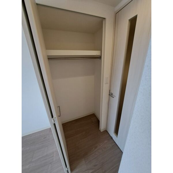 スプランディッド新大阪WEST 室内写真7