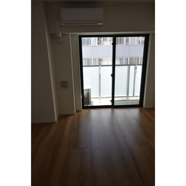 S-RESIDENCE日本橋馬喰町 室内写真1