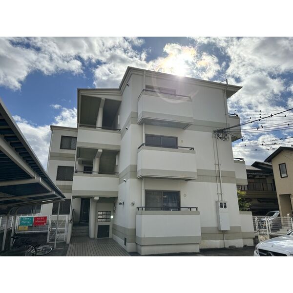 クレセントハイツ今里 建物画像