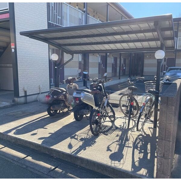 レオパレスプレミール 室内写真5
