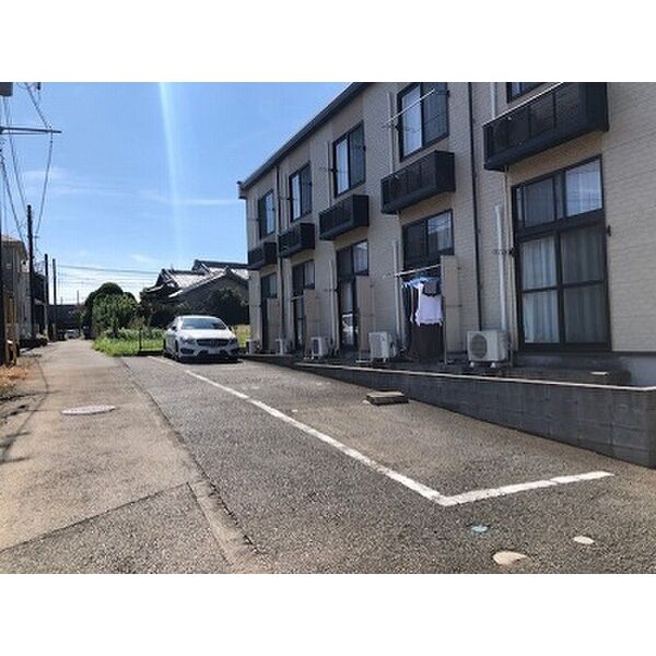 レオパレスエクレール君塚 室内写真8