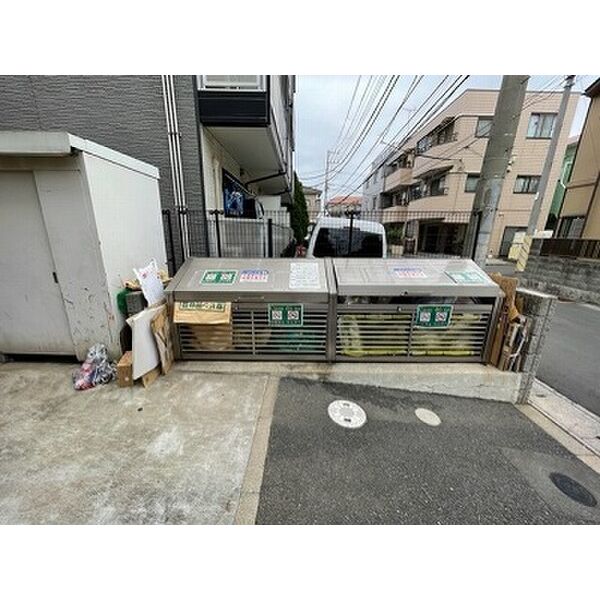 レオパレスグリーン サカエ 室内写真10