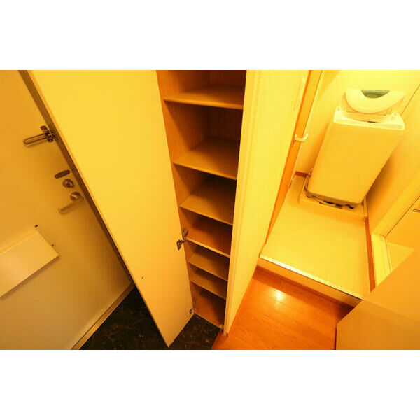レオパレスアルモニ2番館 室内写真10