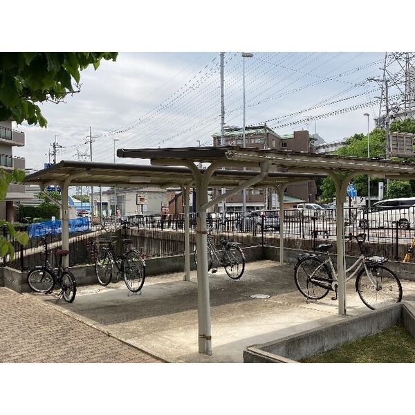 レオパレス西京 室内写真9