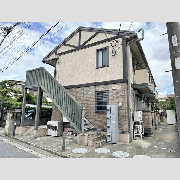 クアルト 建物画像