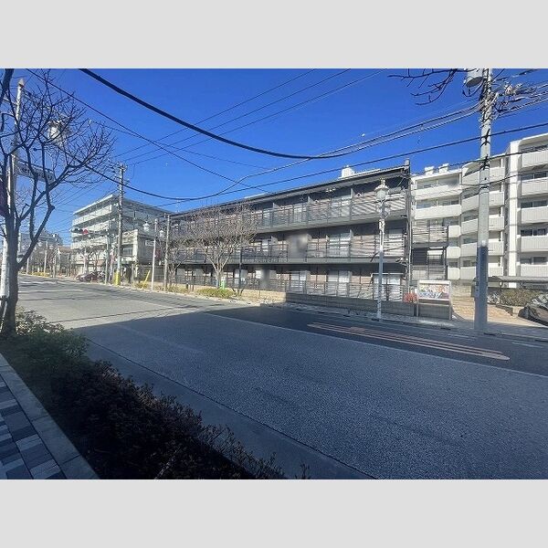 レオネクストNISHIGAIⅢ 建物画像