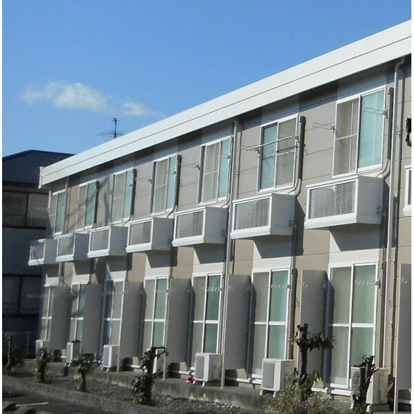 レオパレスセラヴィⅡ 建物画像