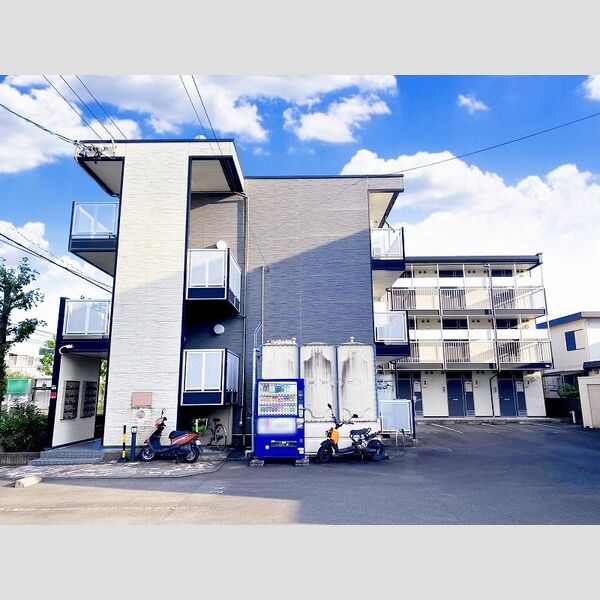 レオパレスグランディール 建物画像