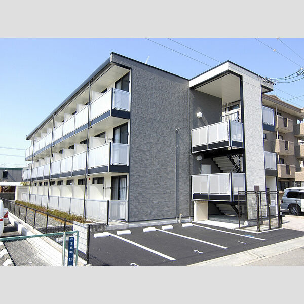 レオパレス津島町 建物画像
