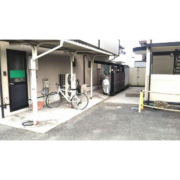 レオパレスKUWADA 室内写真5