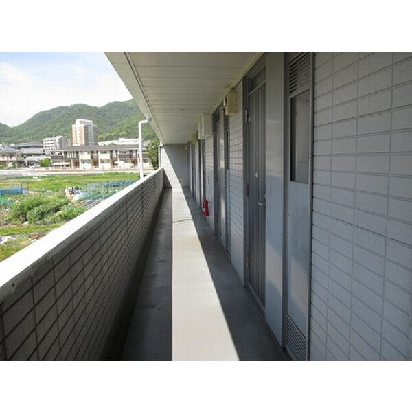 レオパレスフレーズ壱番館 室内写真9
