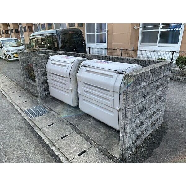 レオパレス仁豊野 室内写真8