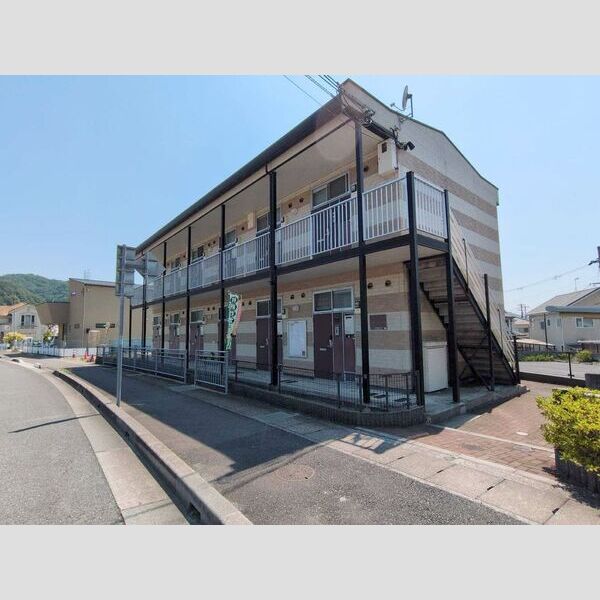 レオパレスN&M 建物画像