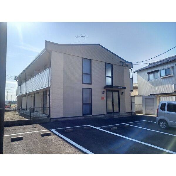 レオパレスRUNA 建物画像