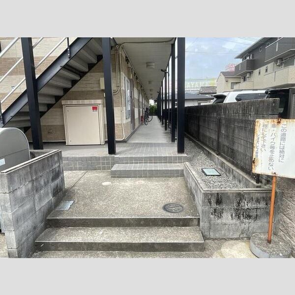 レオパレス北新博労町 室内写真3
