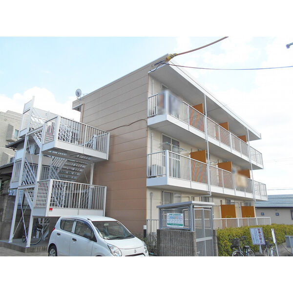 レオパレスmerveille 建物画像