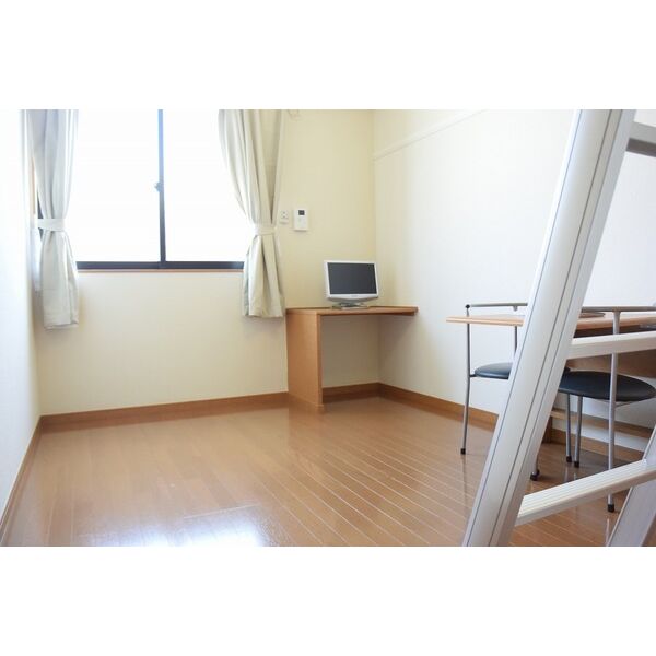 レオパレスワイズ 02 室内写真3