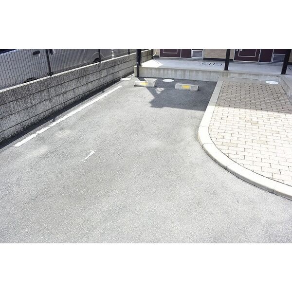 レオパレスG パーク 室内写真3