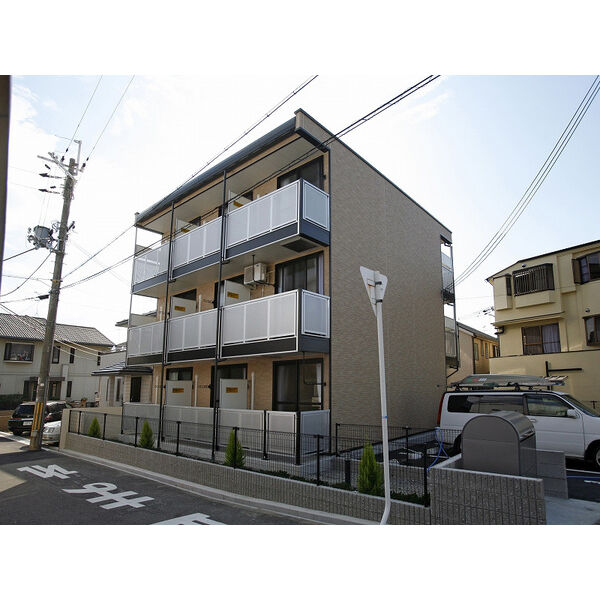 レオパレス上野東 建物画像