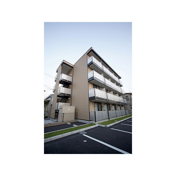 レオパレス華 建物画像