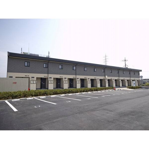 レオパレスマウンテン2 建物画像