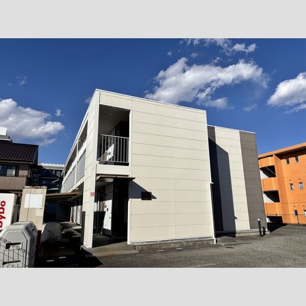 レオパレス桑の実 建物画像